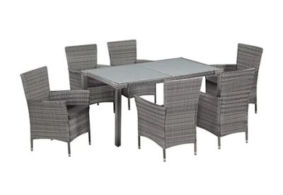 Градински мебели