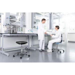 Лабораторен работен стол Bimos Labsit 9125, висок, до 120 kg, черен и син