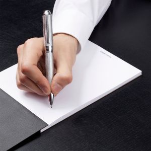 Hugo Boss Химикалка Elemental, в кутия, сребриста