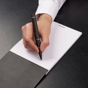 Hugo Boss Химикалка Core, в кутия, черна