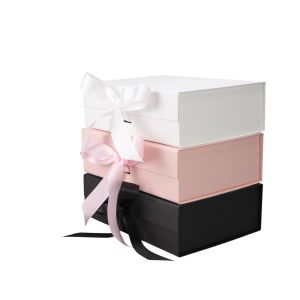 Office 1 Кутия Gift Box, с магнитно затваряне, сгъваема, 26 х 23 х 9.5 cm, розова