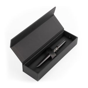 Hugo Boss Ролер Illusion Gear, в кутия, черен