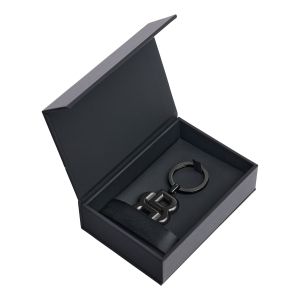 Hugo Boss Ключодържател Double B, черен мат