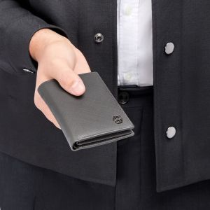 Hugo Boss Калъф за карти Saffiano, с 16 отделения, сив