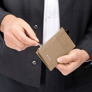 Hugo Boss Калъф за карти Classic Grained, с 5 отделения, с цип, карамел